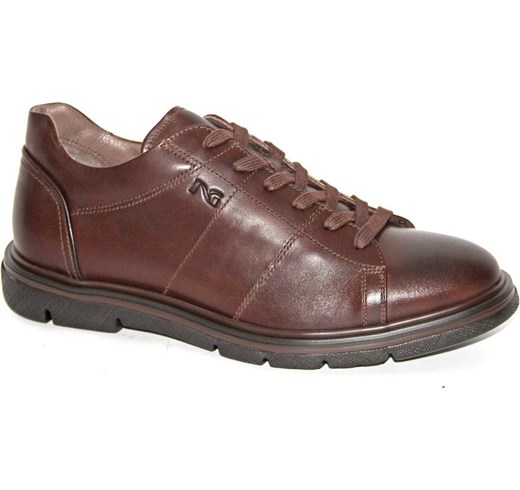 Scarpa sportiva deals uomo